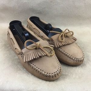 Minnetonka Size 7 Leather Moccasin
